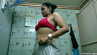 Lily, An Indian Amateur, Works Out Topless In The Gym