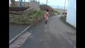 Stacey West'S Risqué Outdoor Escapades With Uk Sluts