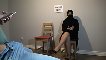 Angry Arab Wife Seduced By Husband'S Exhibitionist Behaviour