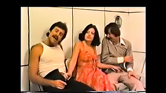 Golden Oldie: Soapy John Holmes En Un Clásico Retro Caliente