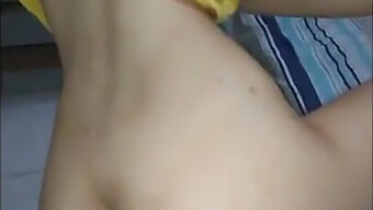 Pov De Una Pareja De Teens Apasionadas Con Una Latina Menuda