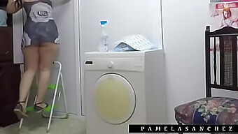 El Vídeo Casero De Pamela Sanchez: Despertando Encuentro Oral Con Una Tetona Amateur