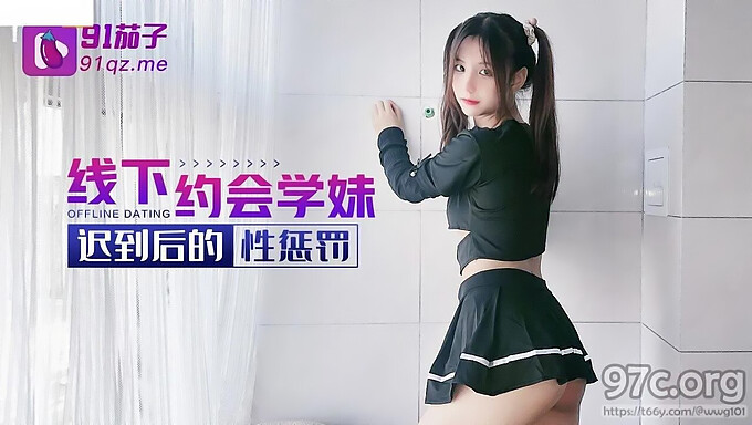 亚洲巨乳少女在医院里诱惑医生 - 业余爱好者