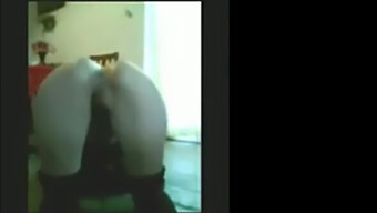 Amateur'S Intense Backdoor Action Captured On Webcam