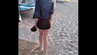 Sinnlich Milf With Small Tits And A Nice Ass, Brooklyn South, In A Beach Setting