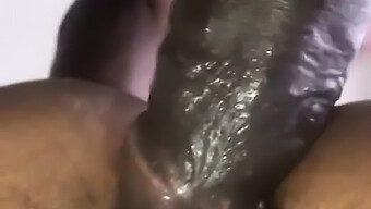 Squirting Jamaican Teen'S Pussy Takes Bbc