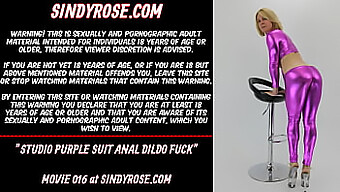 Sindy Rose'S Explicit Anal Toy Adventure