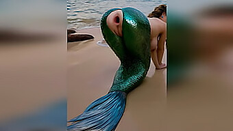 Um Estranho Penetra A Sereia Vigorosamente Na Praia, Danificando Seu Delicado Ânus Com Sexo Anal Intenso Ao Ar Livre - Pornô Gerado Por Ia